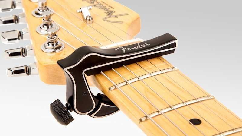 FENDER DRAGON CAPO BK 220078 фото